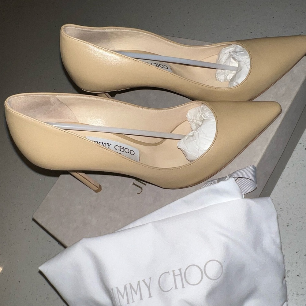 Jimmy Choo Romy 100 in nude leather